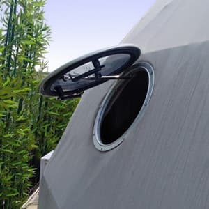 Round operable glass window with its opening support arm