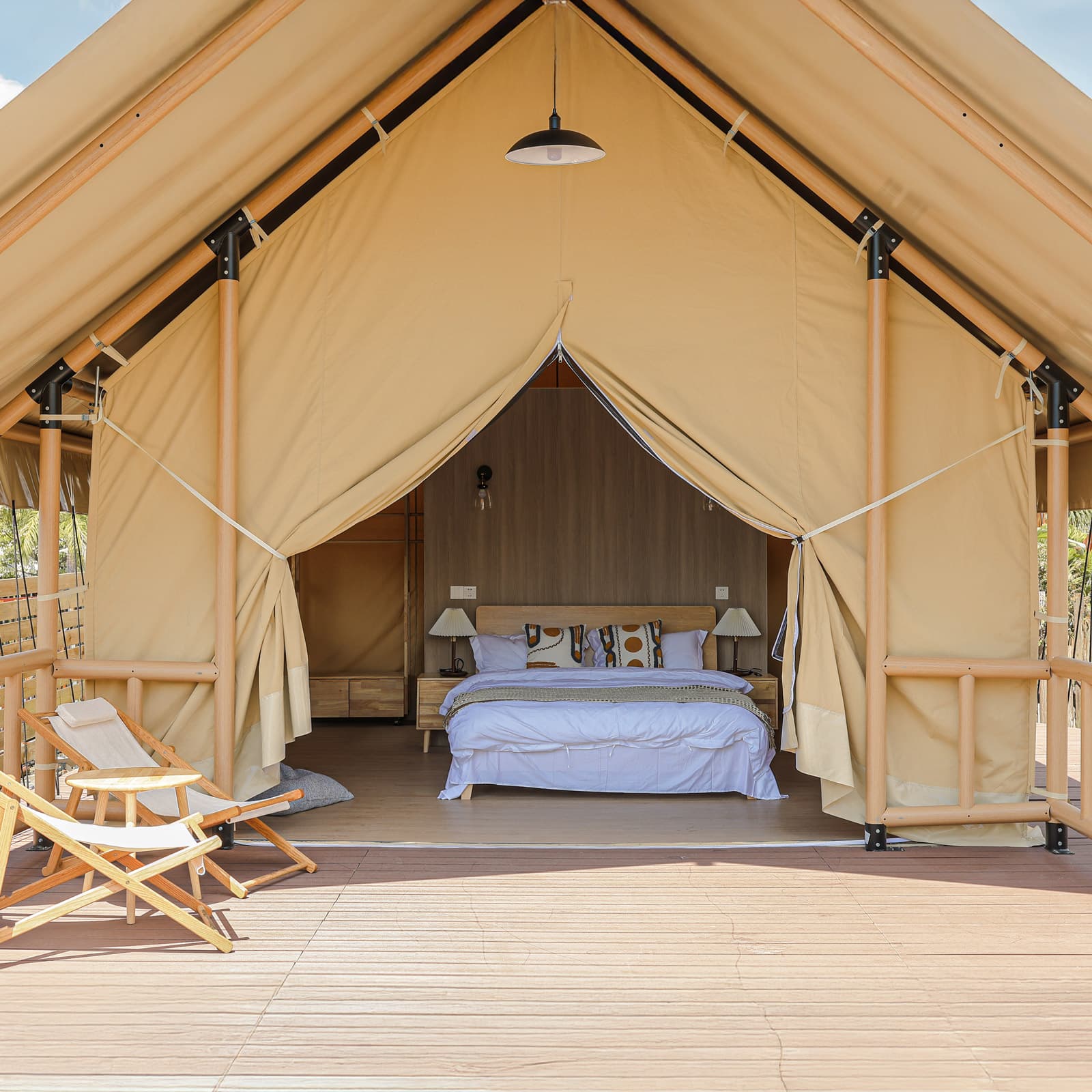 Safari tent viewed from the front