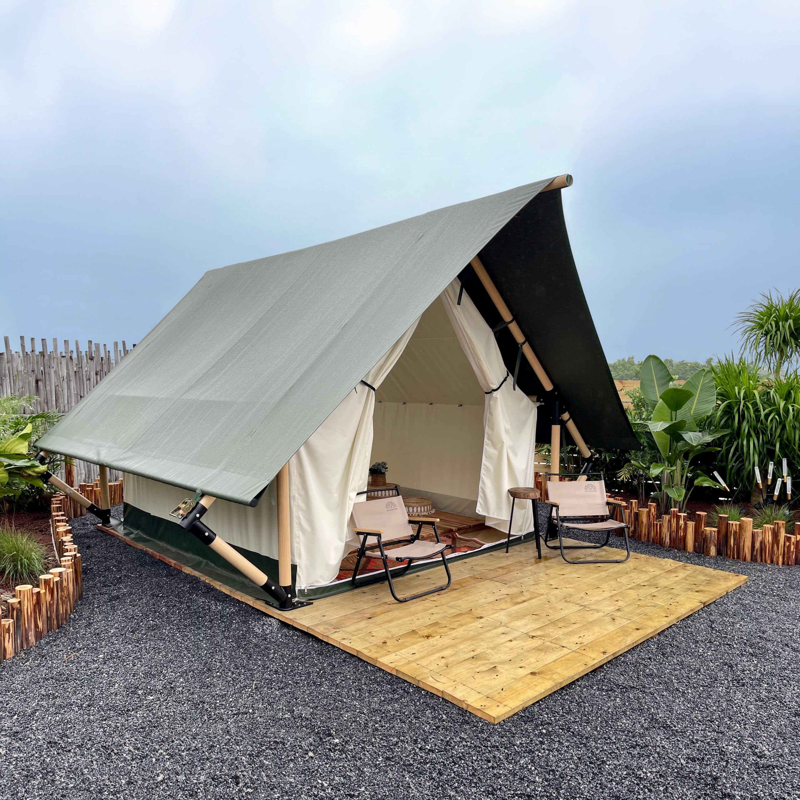 Luna safari tent on a raised wooden platform